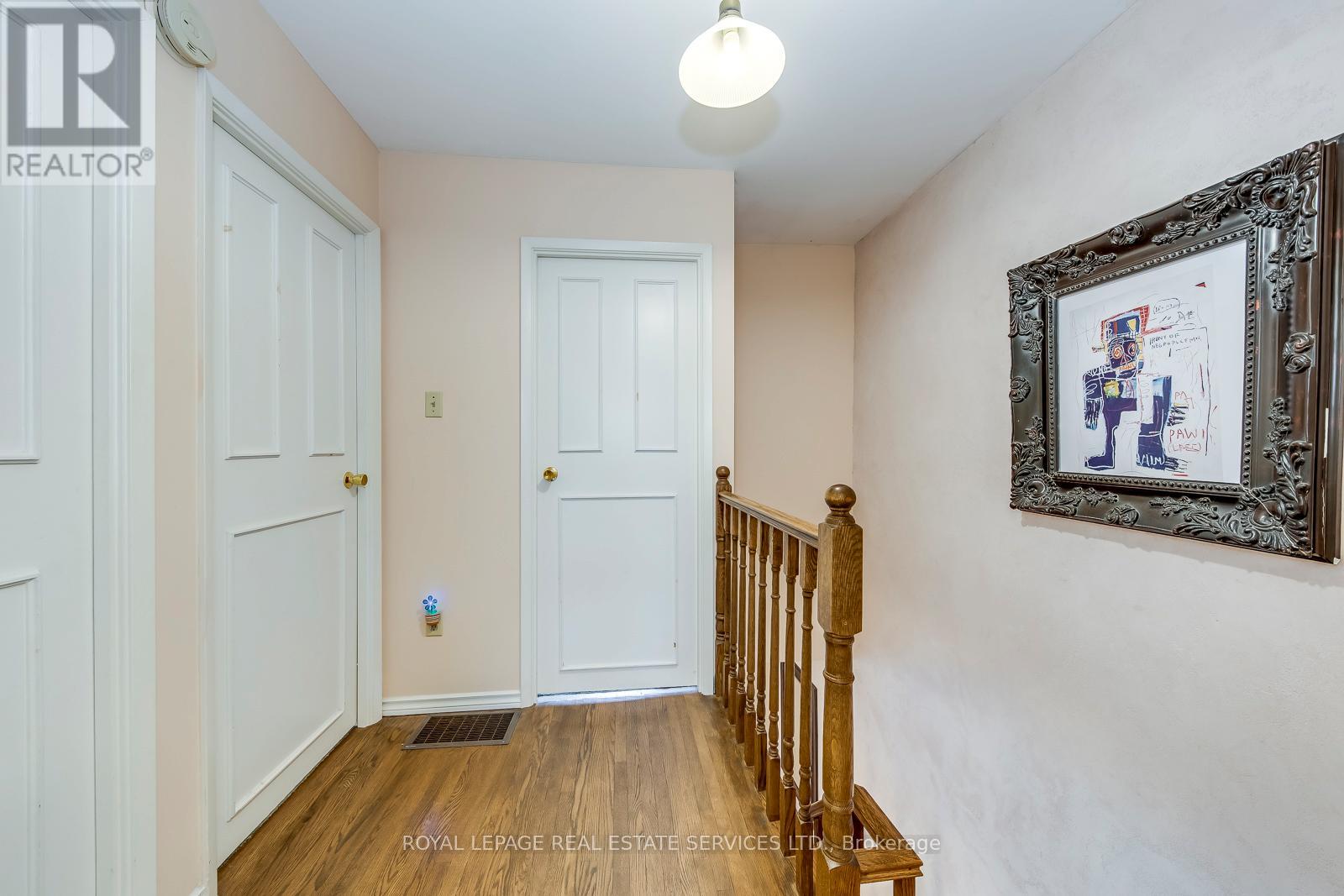 202 - 1055 Shawnmarr Road, Mississauga, Ontario  L5H 3V2 - Photo 23 - W12540518