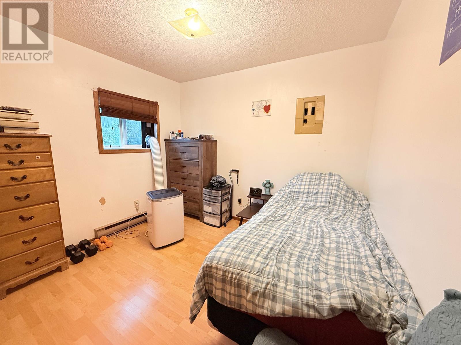 137 Prince St, Sioux Lookout, Ontario P8T 1A3 - Photo 9 - TB253254