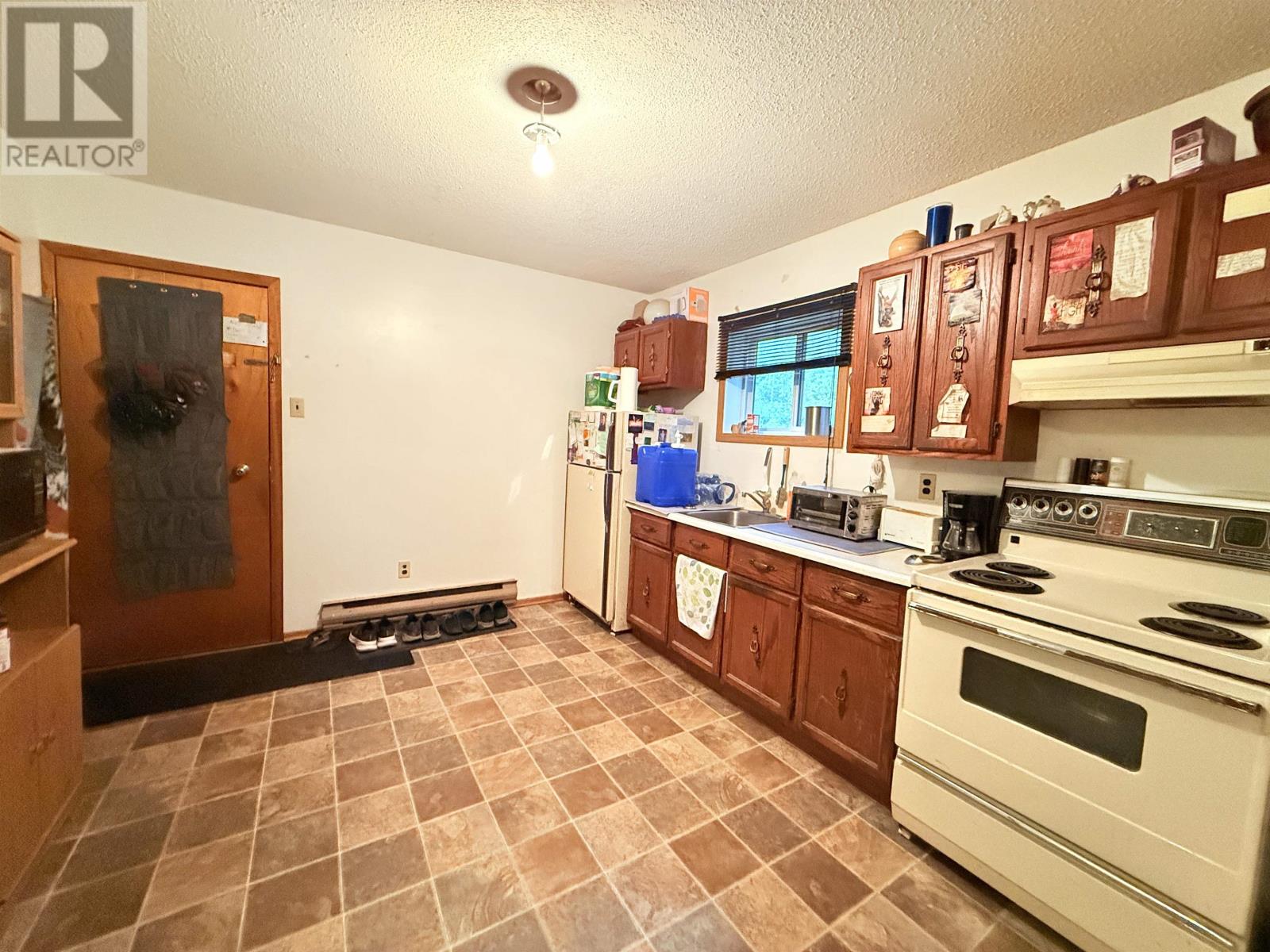 137 Prince St, Sioux Lookout, Ontario P8T 1A3 - Photo 7 - TB253254