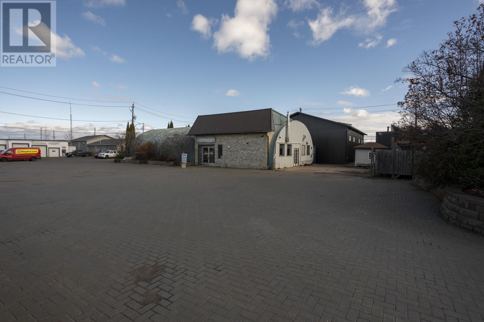 561 Tenth Ave., Thunder Bay, Ontario  P7B 2R3 - Photo 23 - TB253461