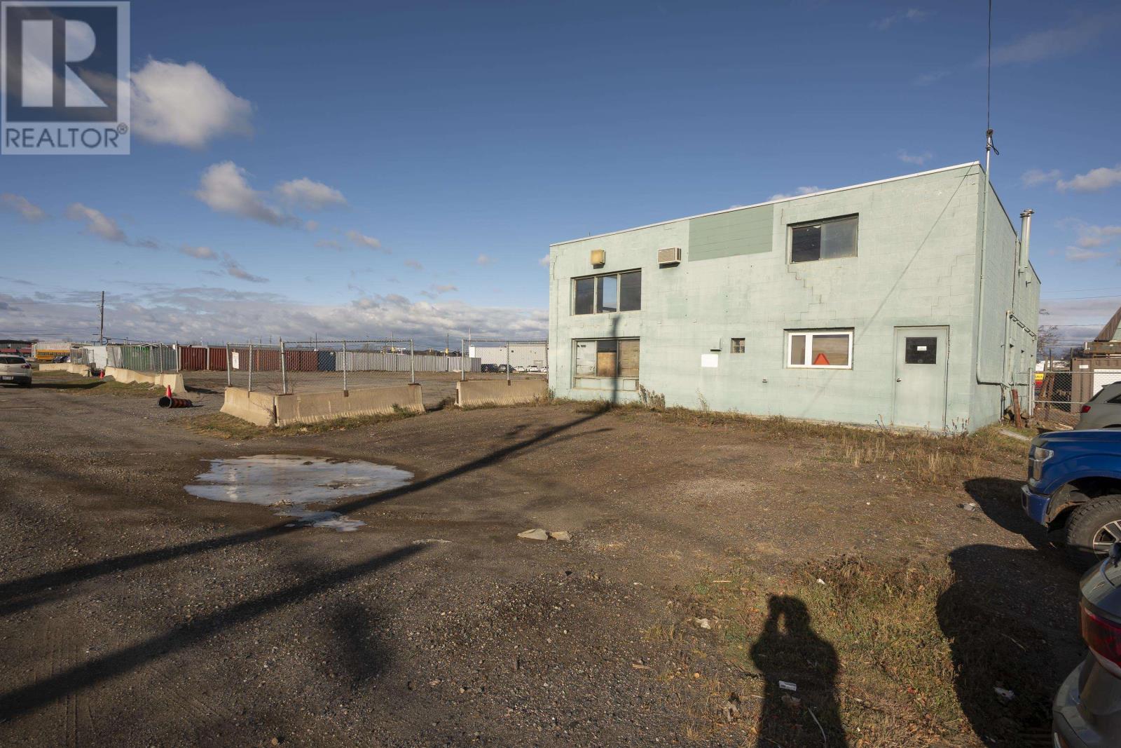 561 Tenth Ave., Thunder Bay, Ontario  P7B 2R3 - Photo 29 - TB253461