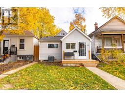 284 PALING AVENUE, Hamilton, Ontario