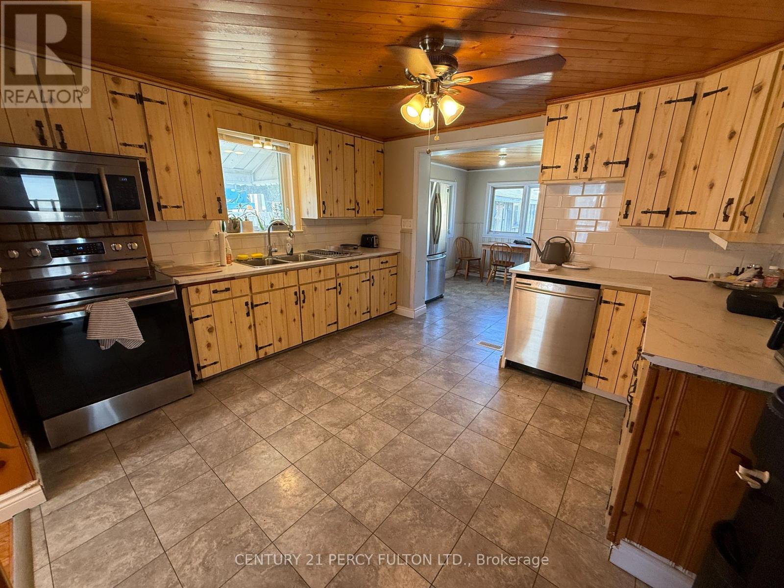 52 Heber Street, Quinte West, Ontario  K8V 1M9 - Photo 8 - X12540300