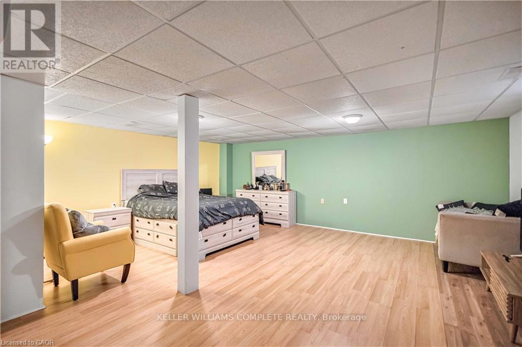 16 Jessica Street, Hamilton, Ontario  L8W 4A3 - Photo 32 - X12540348