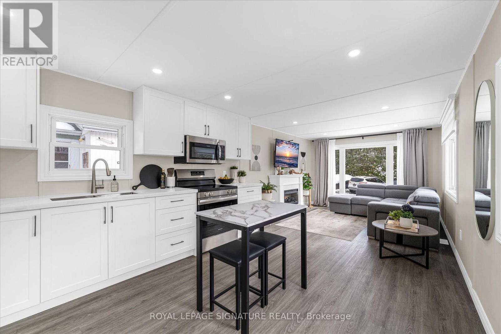 40 Hillside - 1294 8th Concession Road W, Hamilton, Ontario  N0B 2J0 - Photo 15 - X12540400