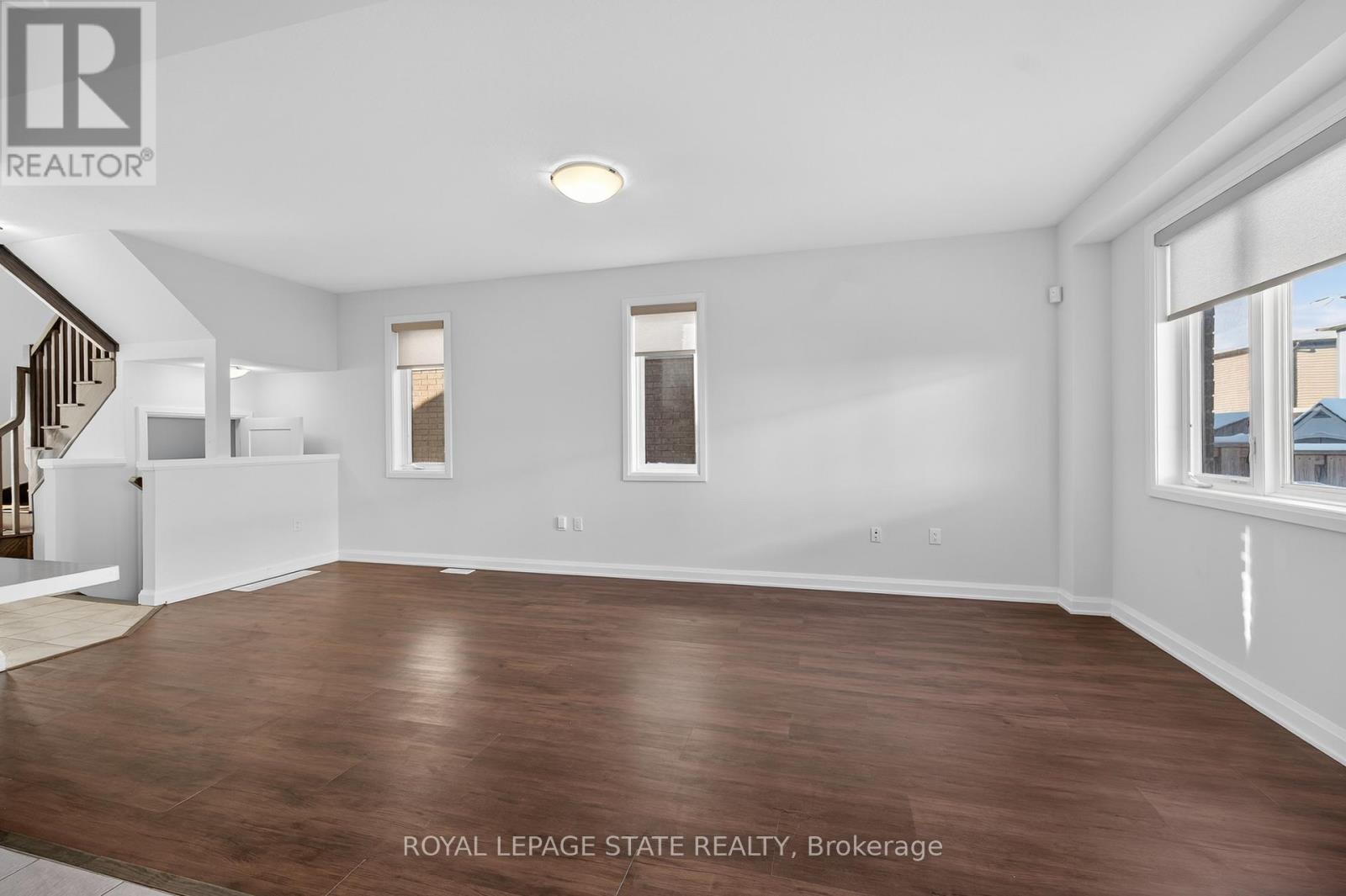 9 Rouley Lane, Hamilton, Ontario  L9G 0G5 - Photo 10 - X12540536