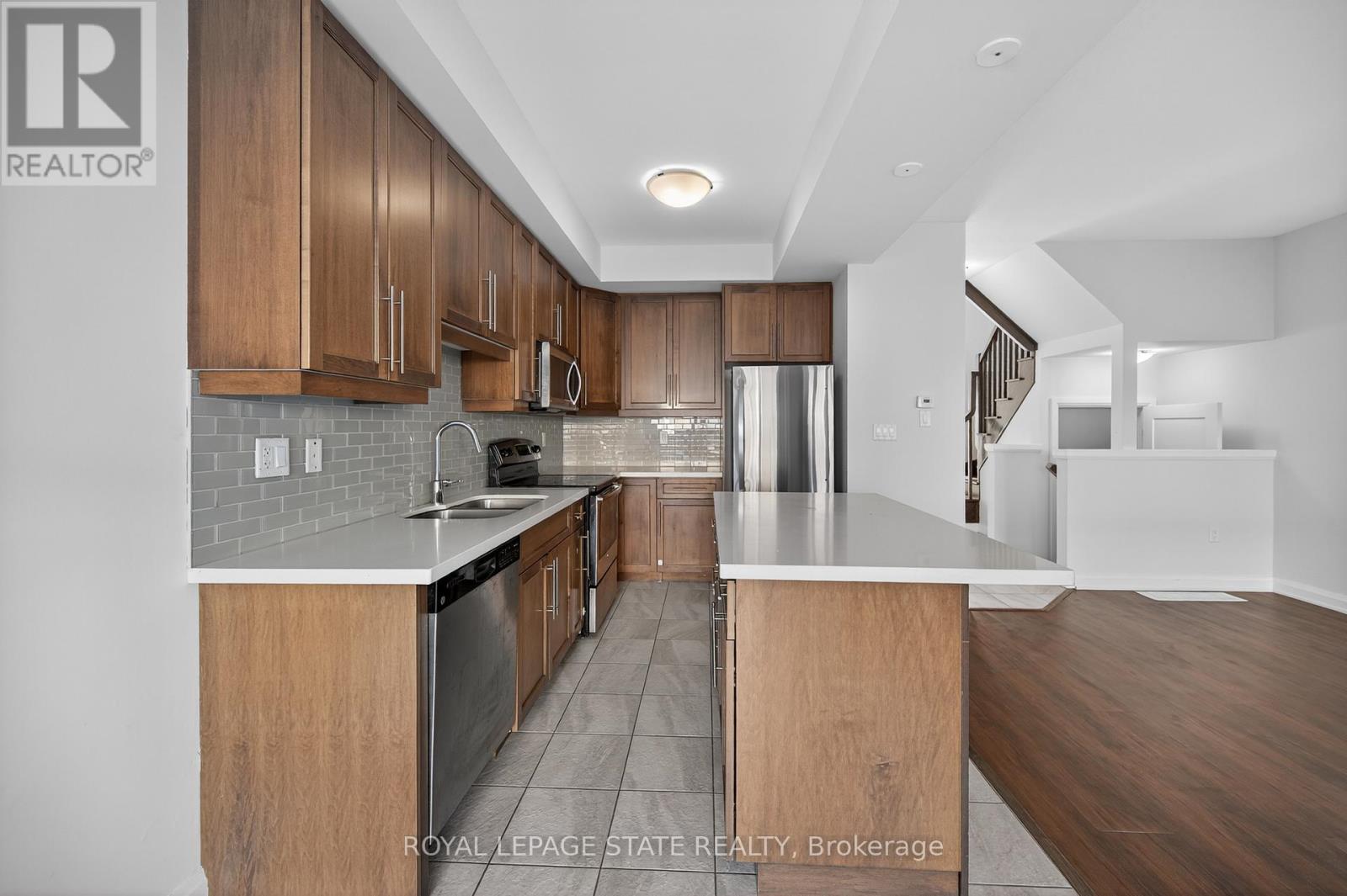 9 Rouley Lane, Hamilton, Ontario  L9G 0G5 - Photo 15 - X12540536