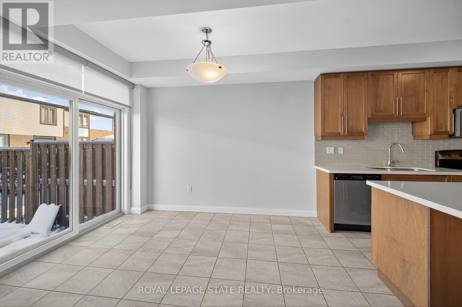 9 Rouley Lane, Hamilton, Ontario  L9G 0G5 - Photo 16 - X12540536