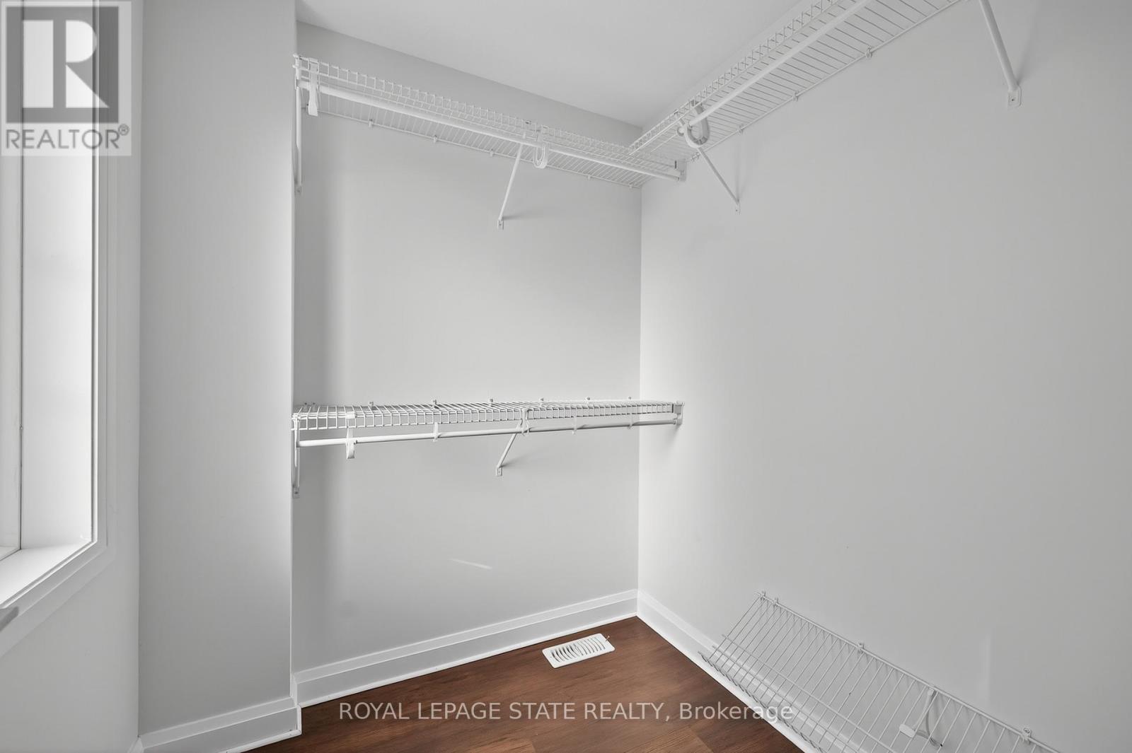 9 Rouley Lane, Hamilton, Ontario  L9G 0G5 - Photo 24 - X12540536