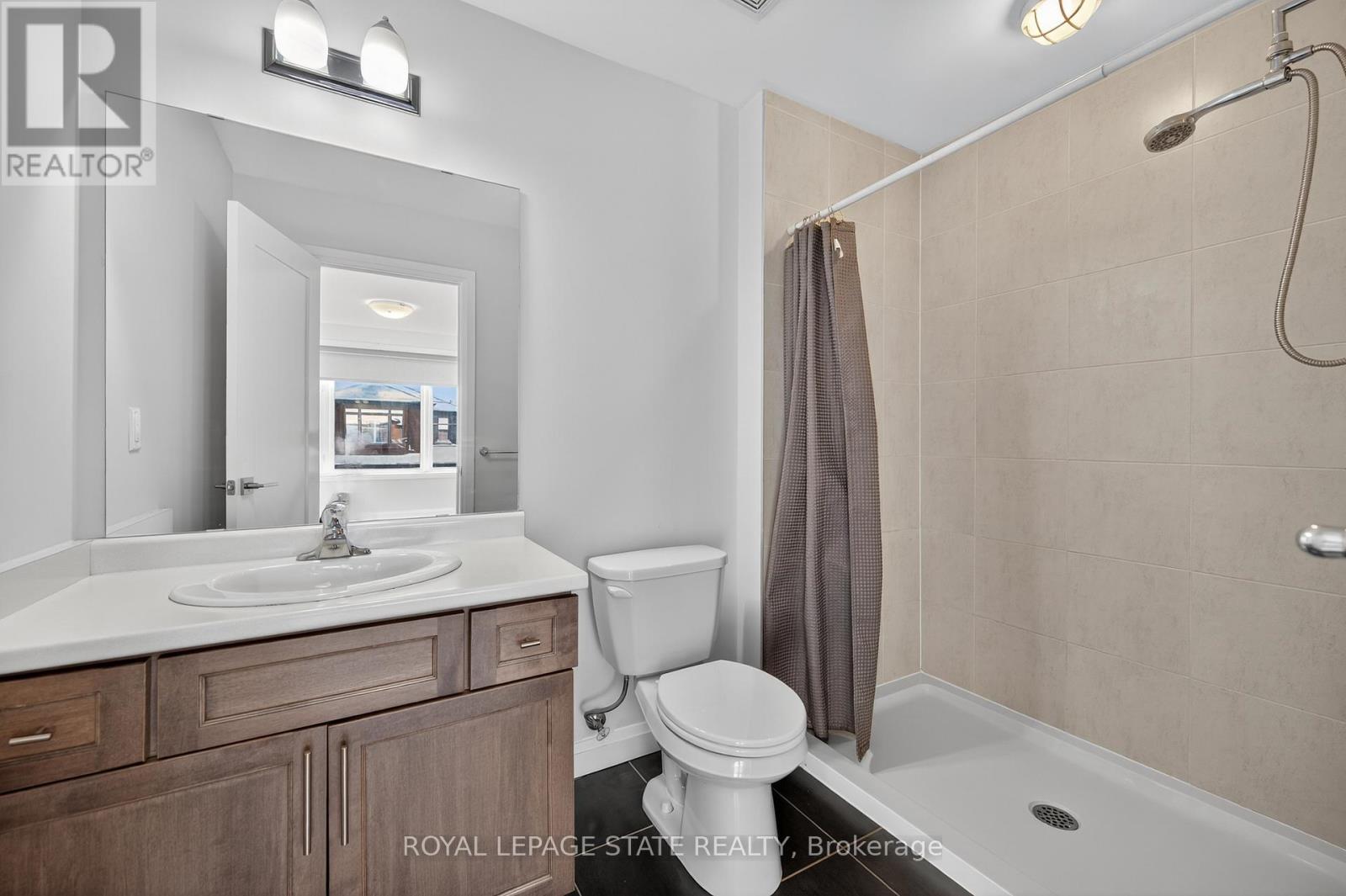 9 Rouley Lane, Hamilton, Ontario  L9G 0G5 - Photo 25 - X12540536