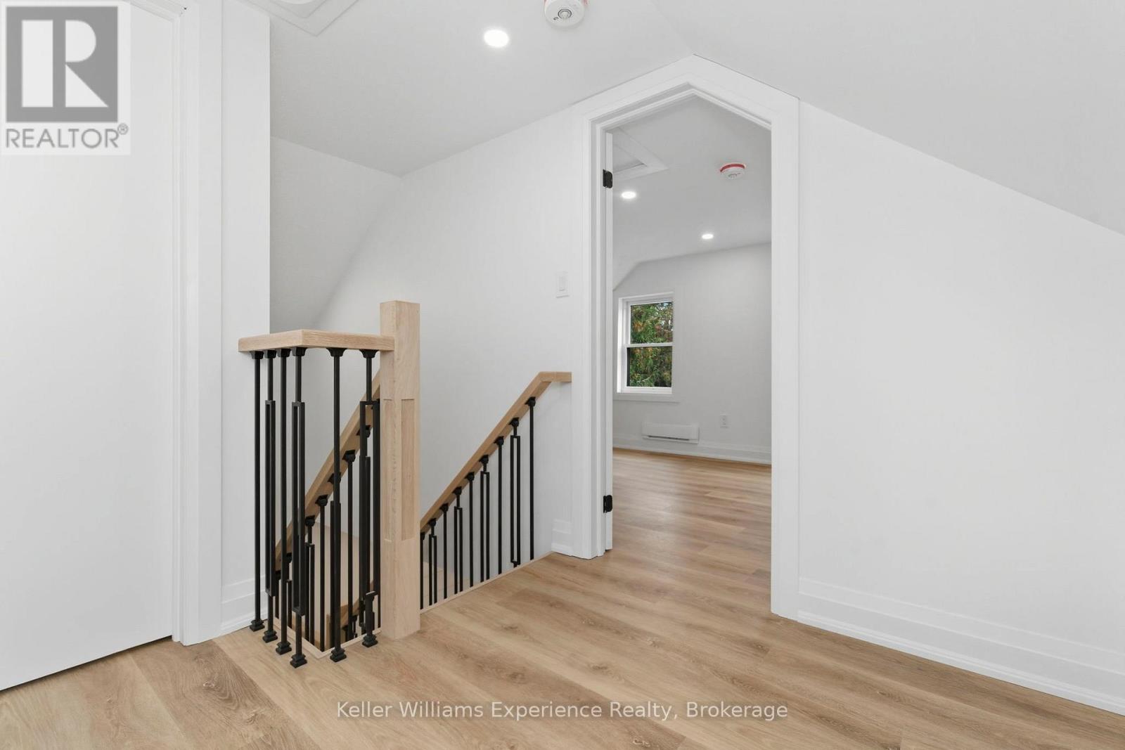 3355 Muskoka Street, Severn, Ontario  L0K 2B0 - Photo 19 - S12540596