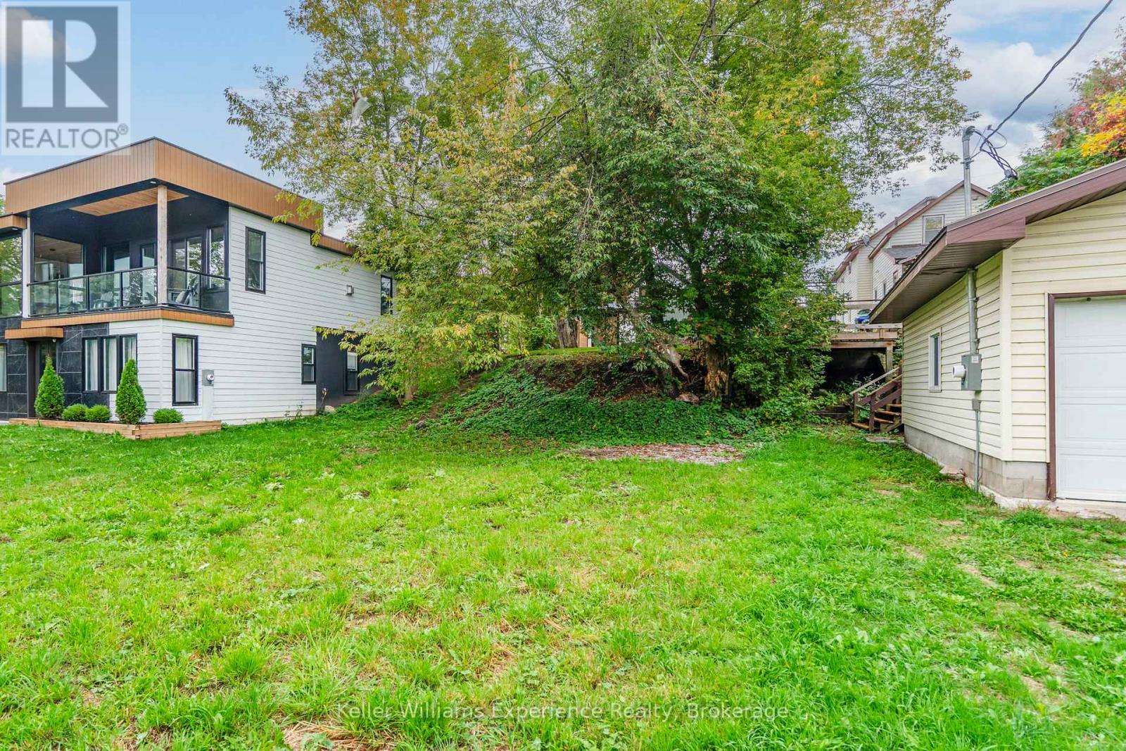 3355 Muskoka Street, Severn, Ontario  L0K 2B0 - Photo 36 - S12540596