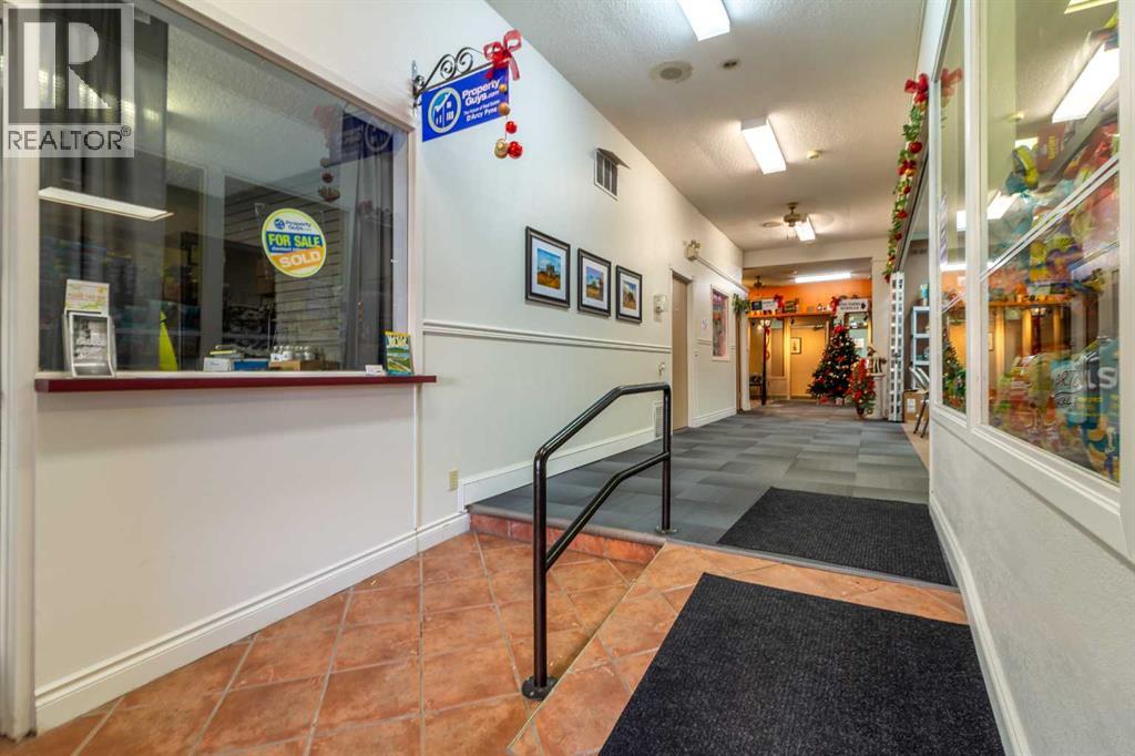 102, 5224 48 Avenue, Taber, Alberta  T1G 1S7 - Photo 6 - A2234027