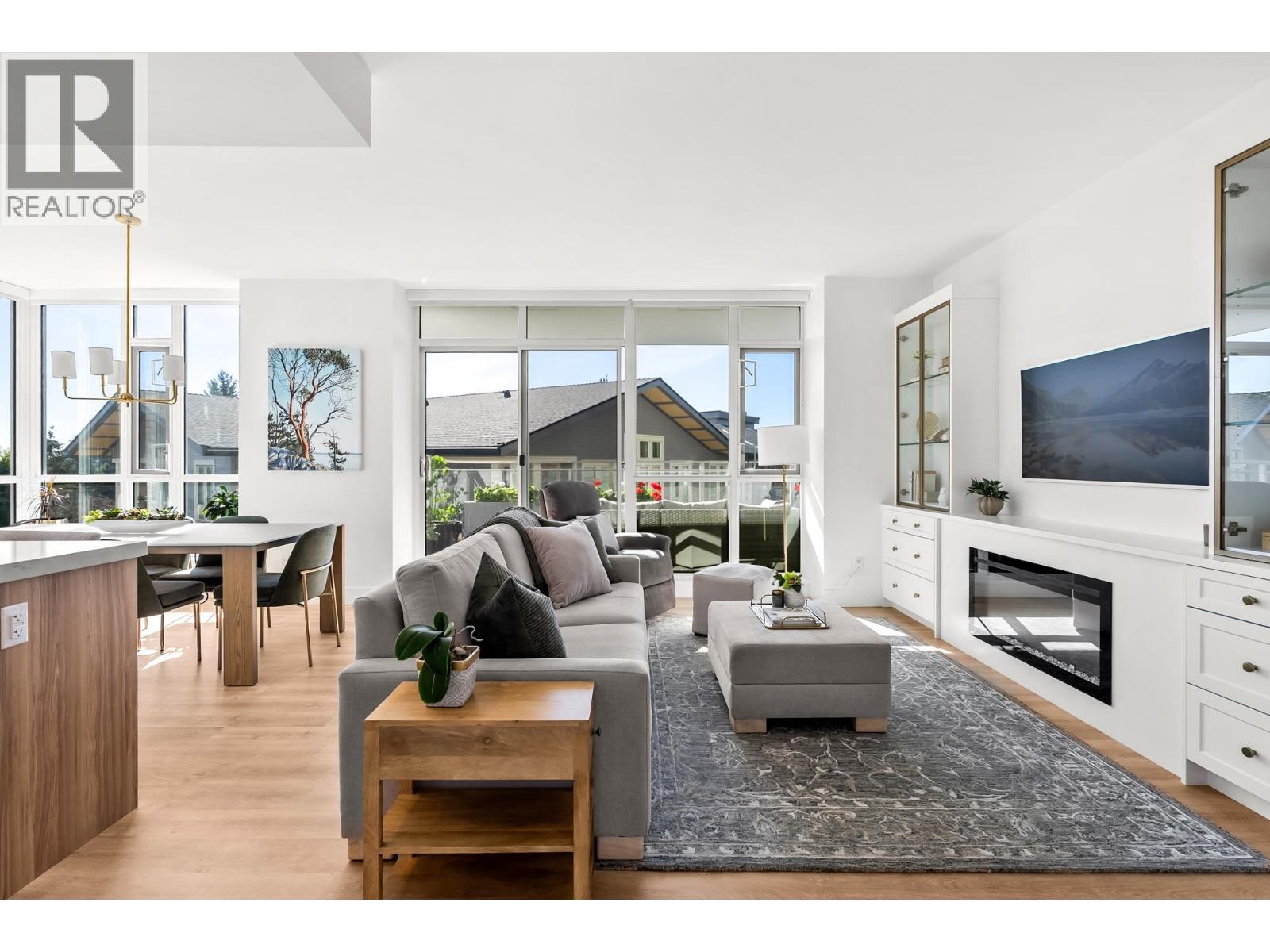 605 2325 EMERY COURT, North Vancouver, British Columbia