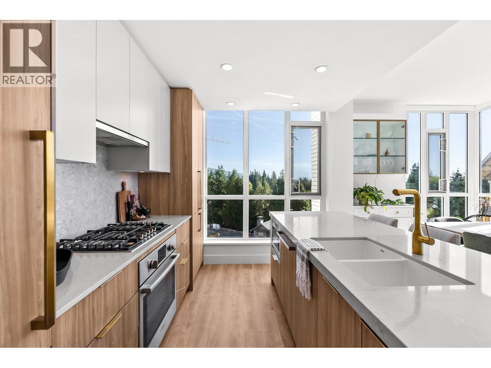 605 2325 Emery Court, North Vancouver, British Columbia  V7J 0E8 - Photo 14 - R3067067