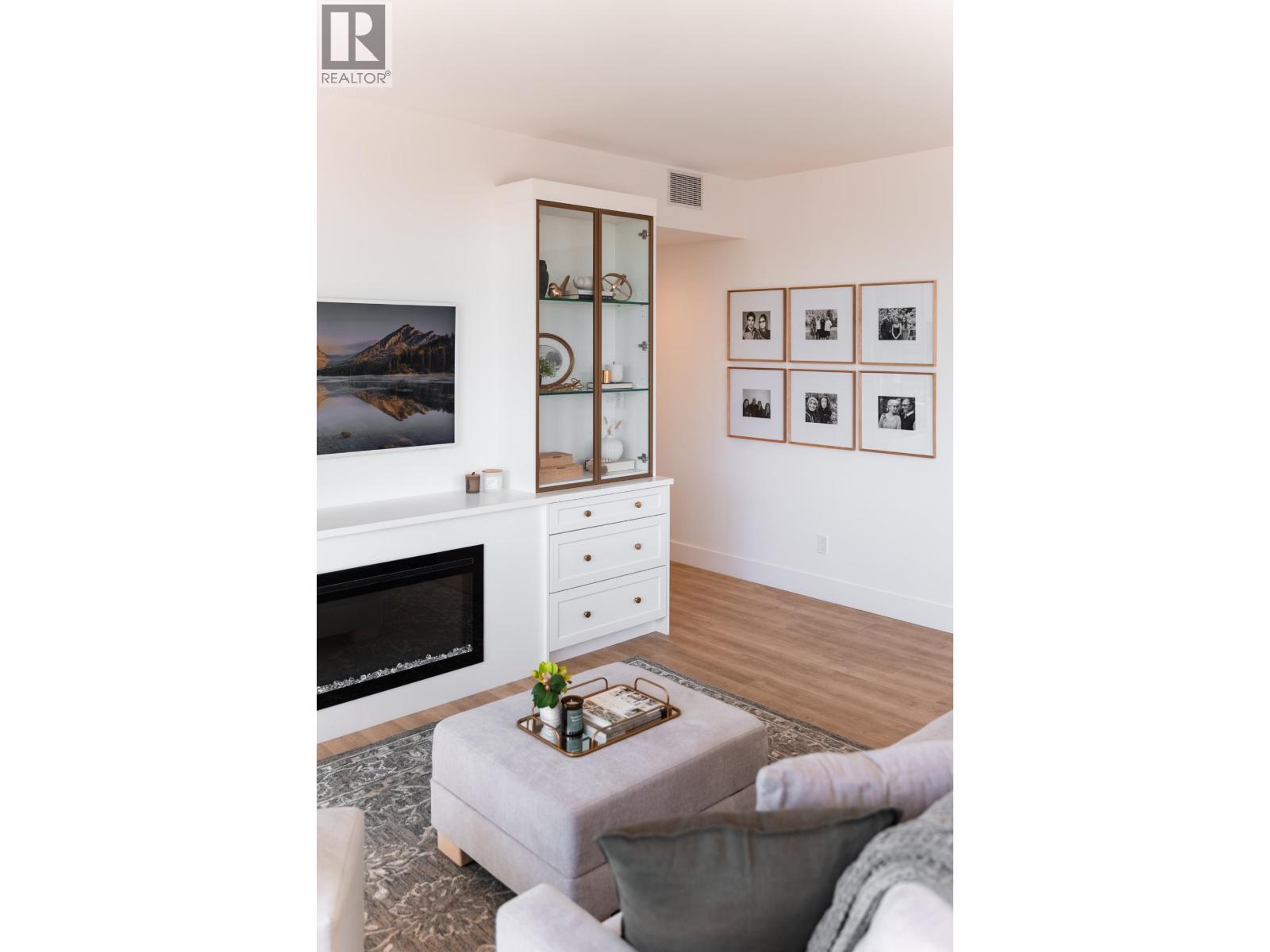 605 2325 Emery Court, North Vancouver, British Columbia  V7J 0E8 - Photo 8 - R3067067