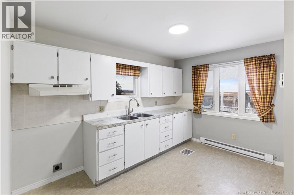 5220 Route 114, Hopewell Hill, New Brunswick  E4H 3N3 - Photo 5 - NB128335