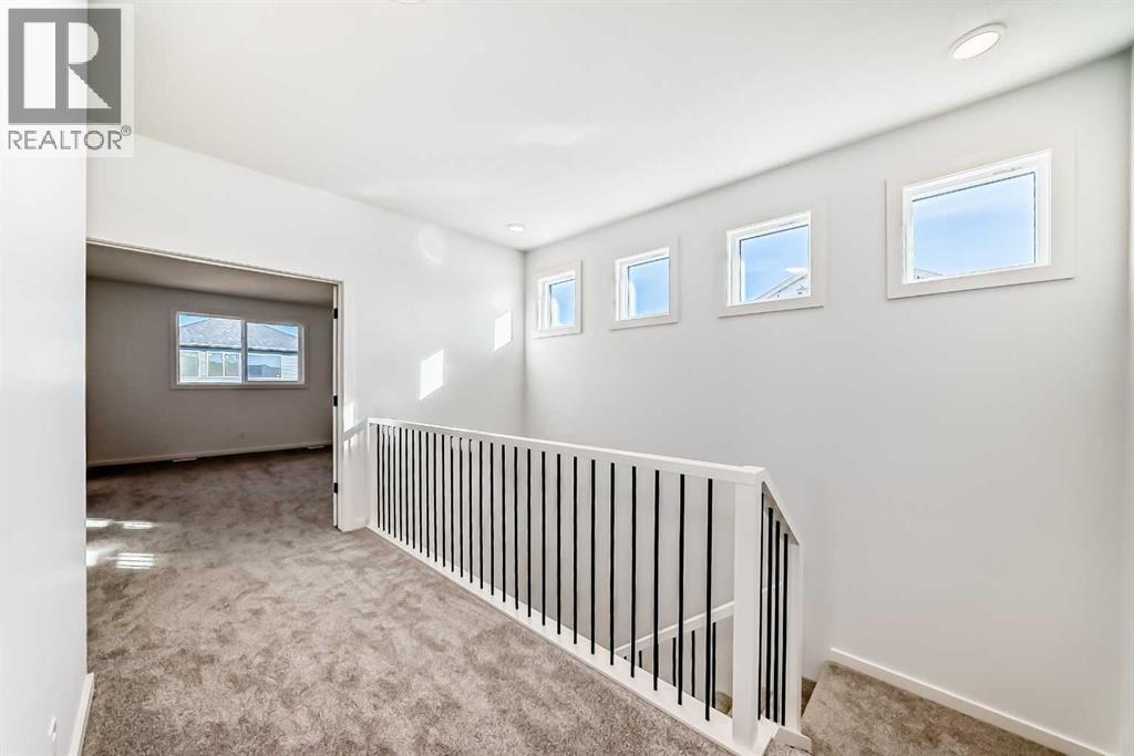 52 Creekside Path Sw, Calgary, Alberta  T2X 5W1 - Photo 22 - A2266517