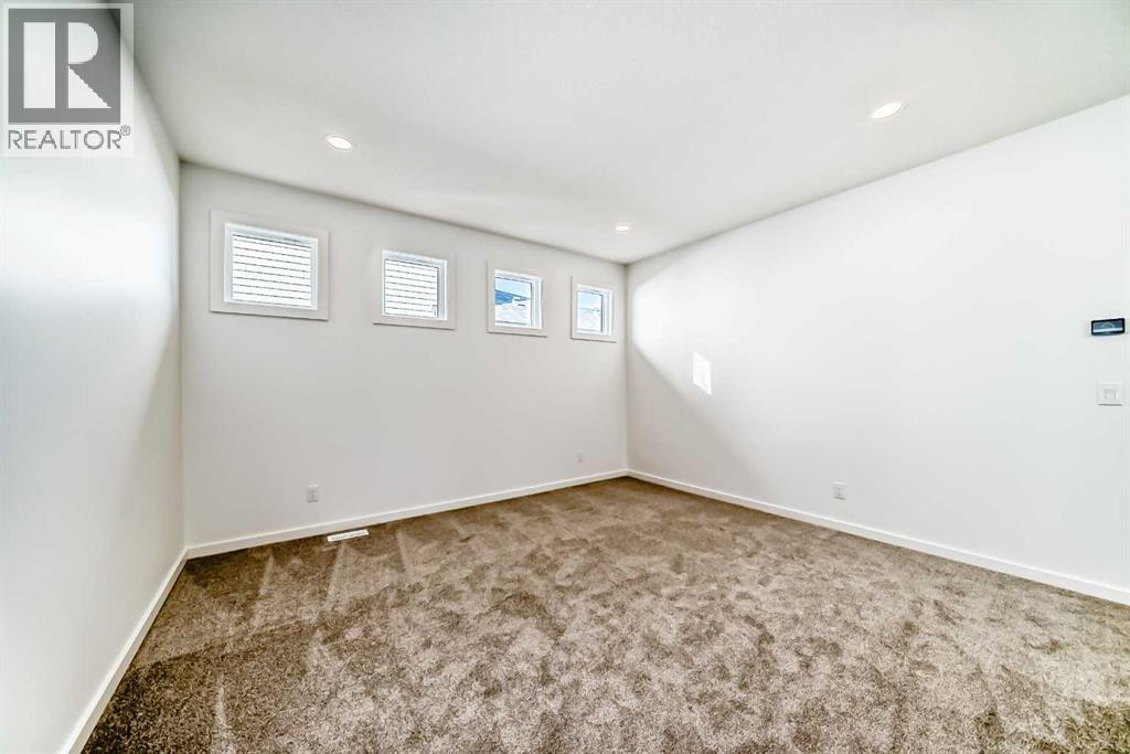 52 Creekside Path Sw, Calgary, Alberta  T2X 5W1 - Photo 23 - A2266517