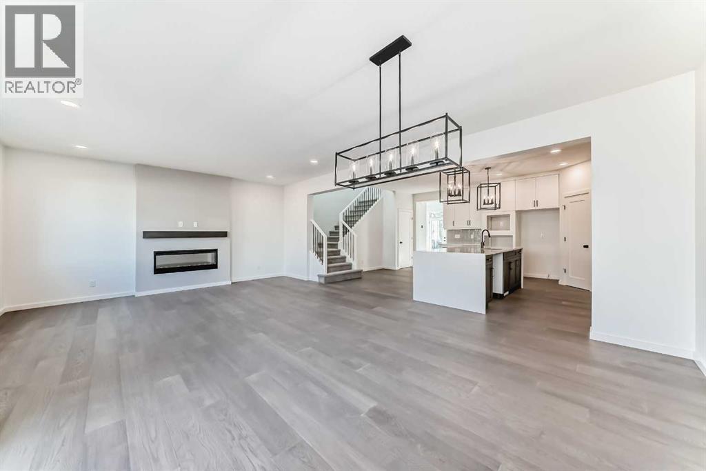 52 Creekside Path Sw, Calgary, Alberta  T2X 5W1 - Photo 16 - A2266517