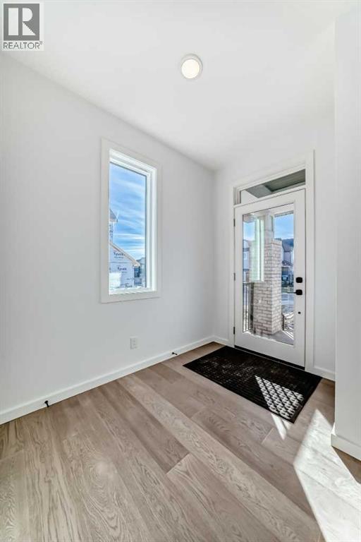 52 Creekside Path Sw, Calgary, Alberta  T2X 5W1 - Photo 19 - A2266517