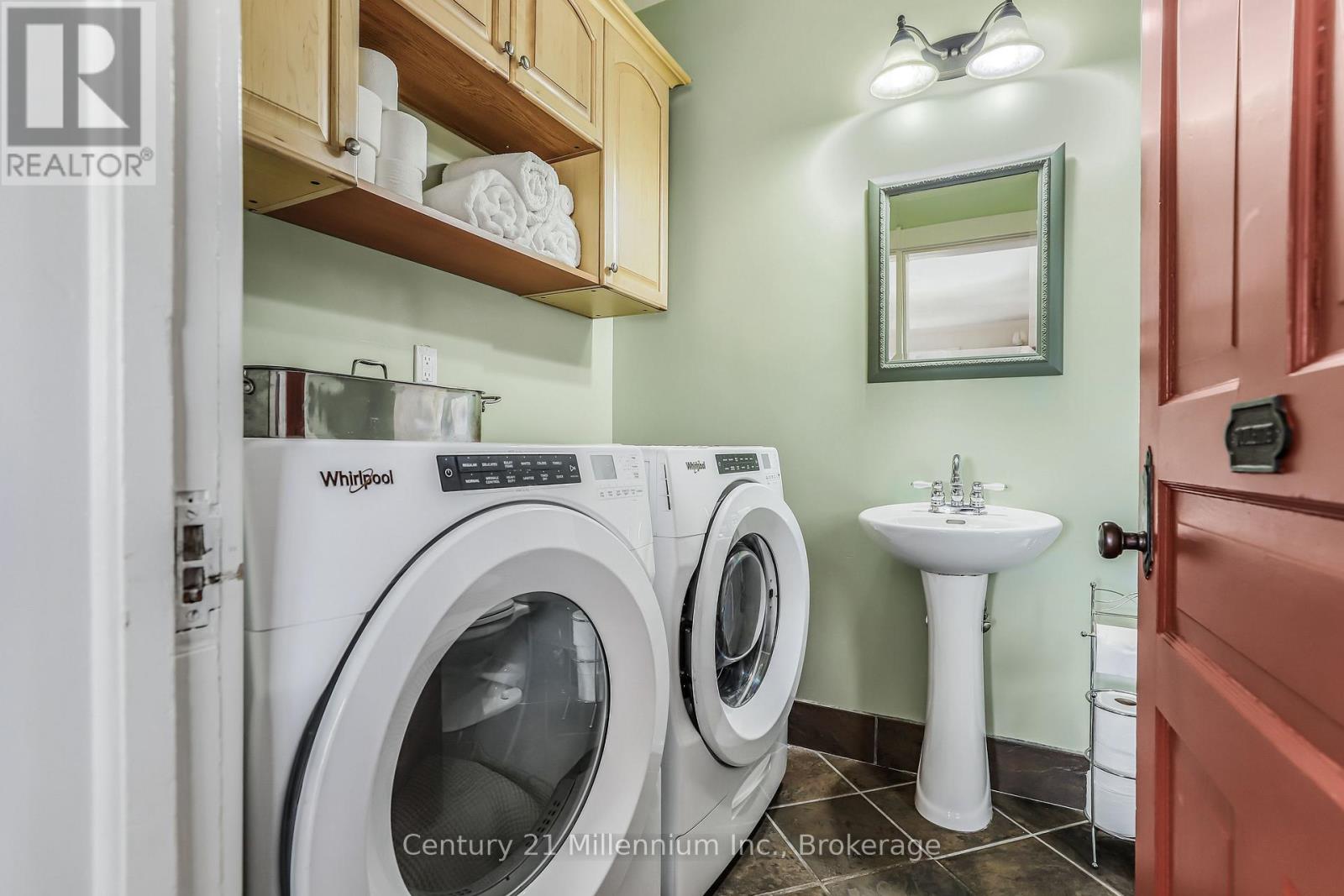 381103 Concession Road 4, West Grey, Ontario  N4N 3B9 - Photo 25 - X12540648