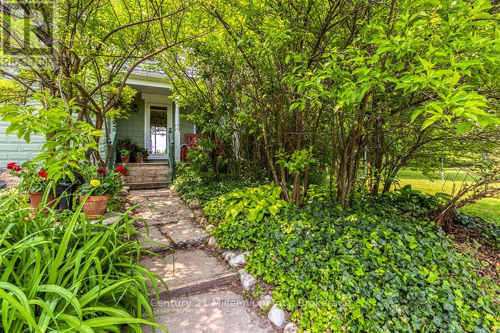 381103 Concession Road 4, West Grey, Ontario  N4N 3B9 - Photo 9 - X12540648