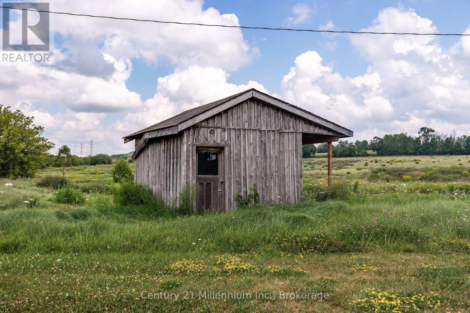 401345 Grey Road 4, West Grey, Ontario N4N 3B8 - Photo 38 - X12540658