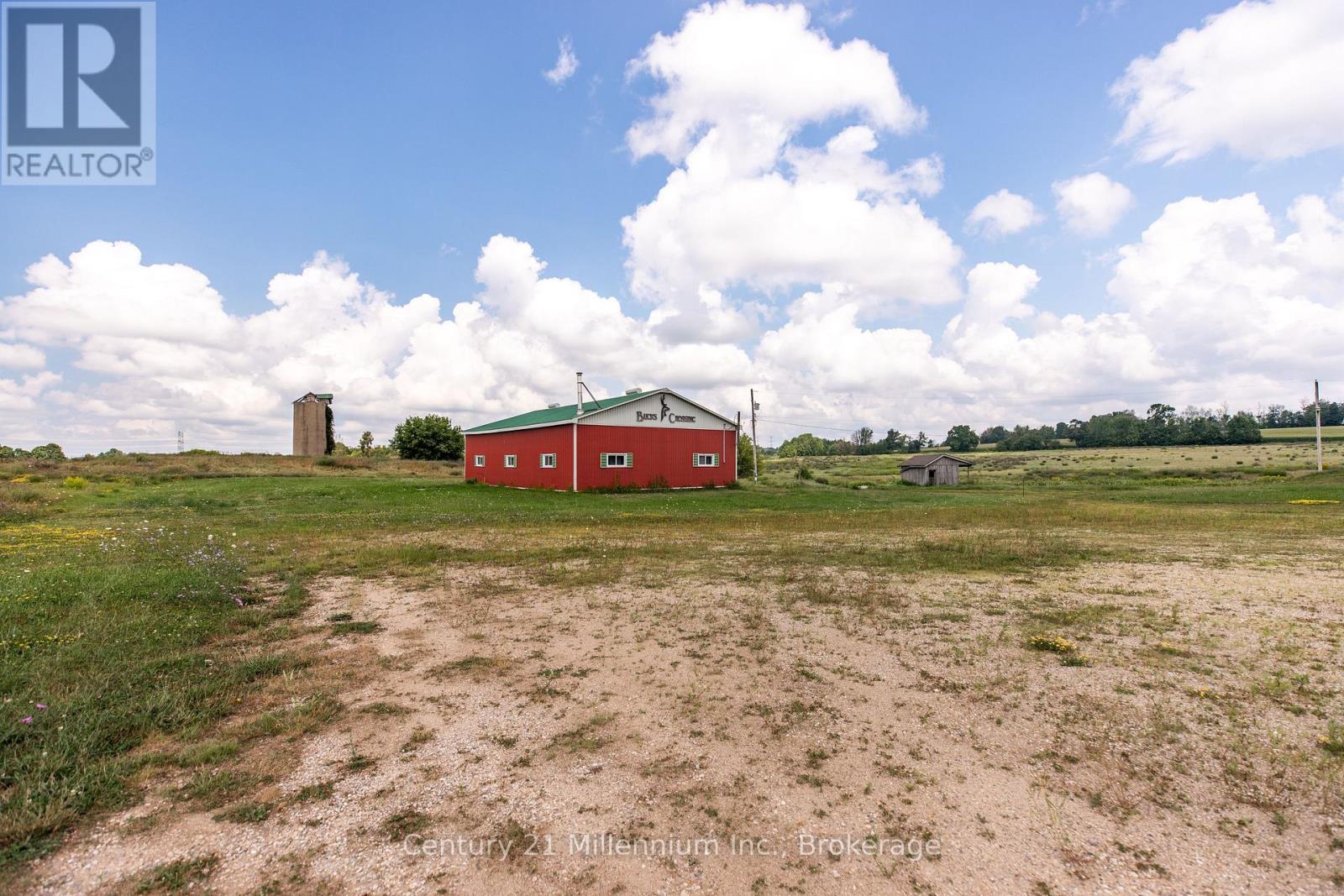 401345 Grey Road 4, West Grey, Ontario N4N 3B8 - Photo 42 - X12540658