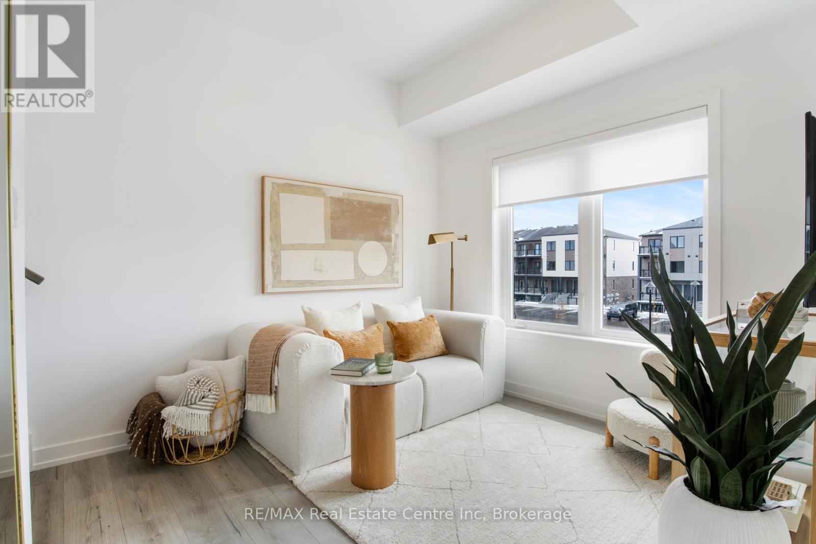 63 - 940 St.david Street N, Centre Wellington, Ontario N1M 2W3 - Photo 2 - X12540702