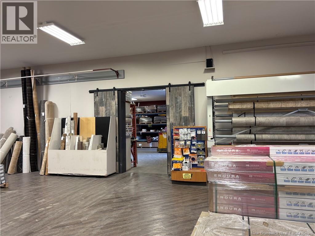 18 Elmwood, Moncton, New Brunswick  E1A 2X8 - Photo 6 - NB130059