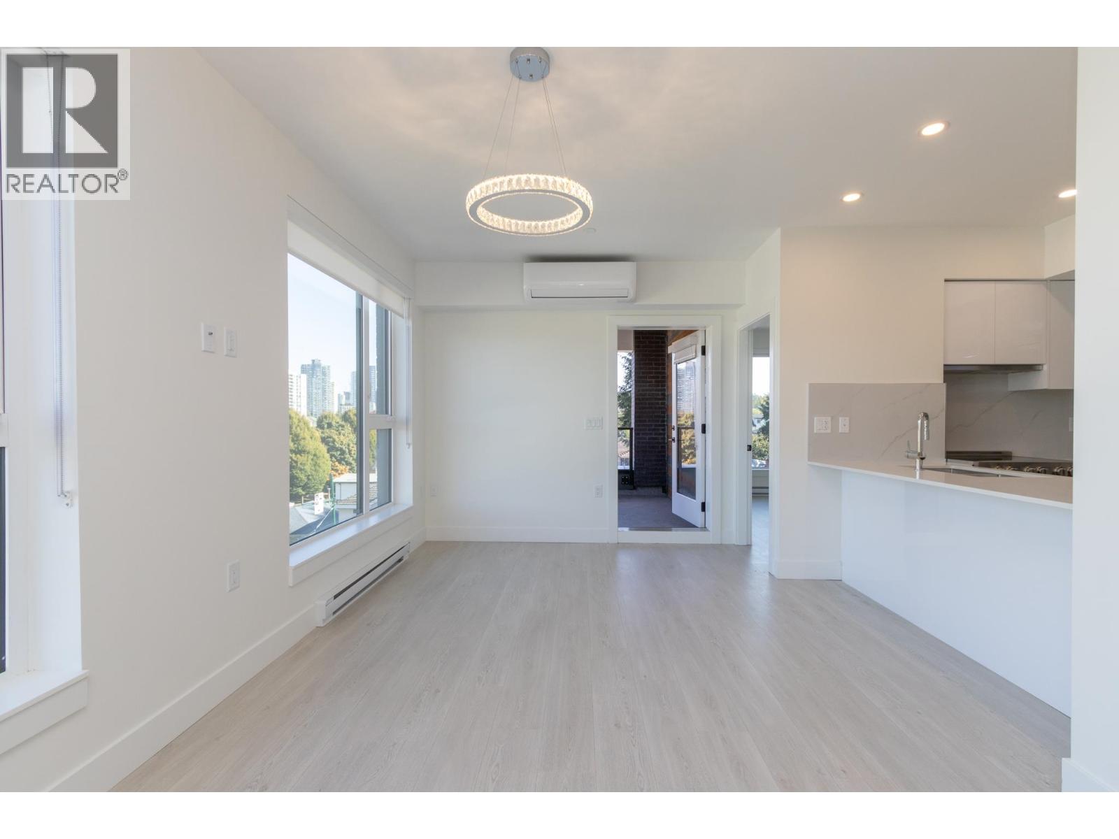 402 5399 Joyce Street, Vancouver, British Columbia  V5R 4H3 - Photo 12 - R3067056