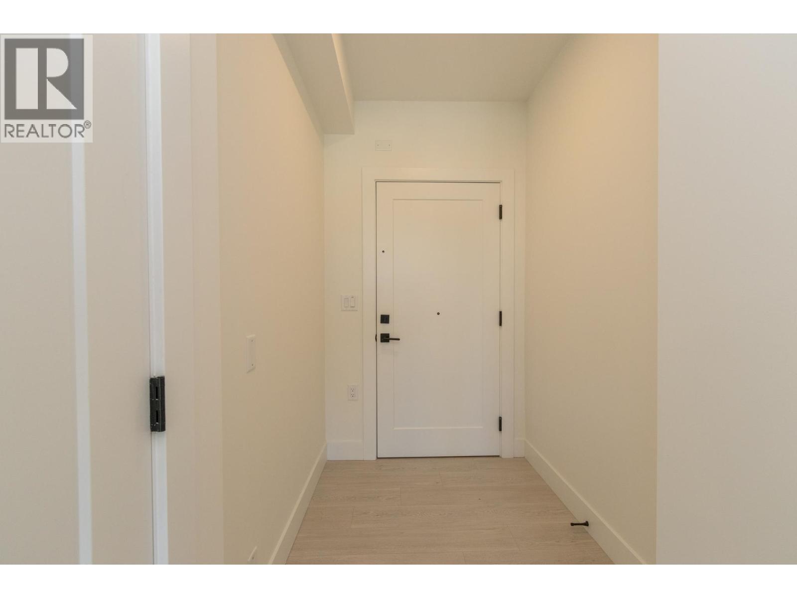 402 5399 Joyce Street, Vancouver, British Columbia  V5R 4H3 - Photo 14 - R3067056