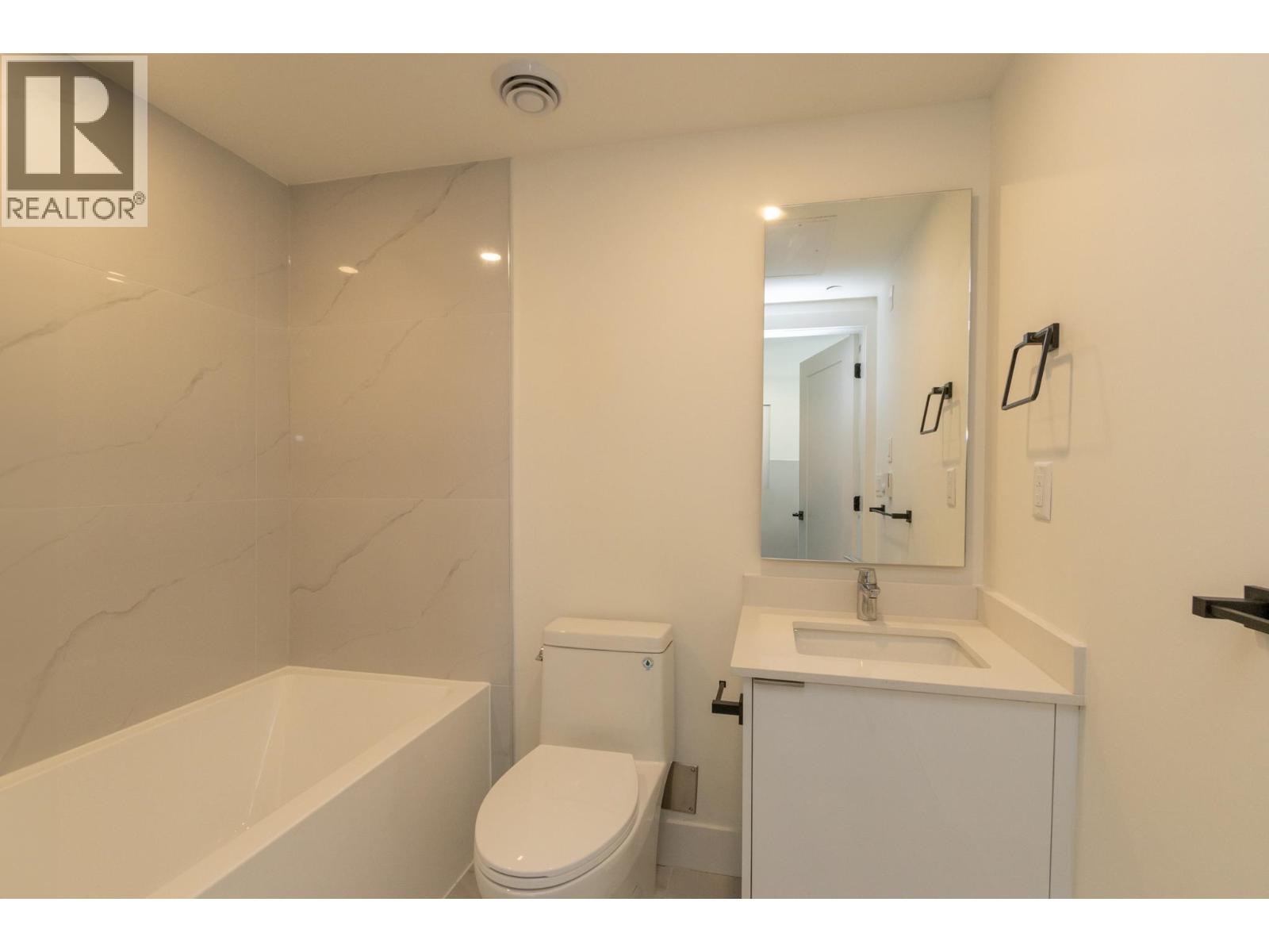 402 5399 Joyce Street, Vancouver, British Columbia  V5R 4H3 - Photo 15 - R3067056