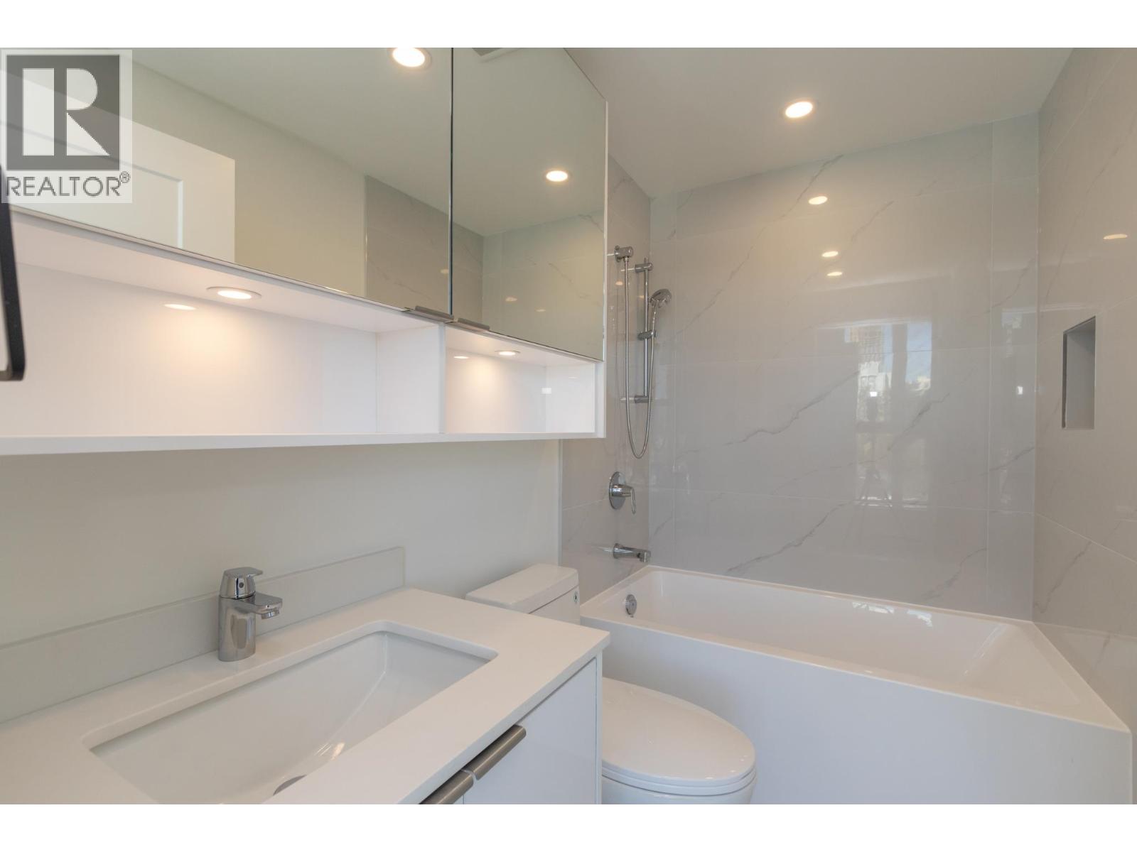 402 5399 Joyce Street, Vancouver, British Columbia  V5R 4H3 - Photo 16 - R3067056