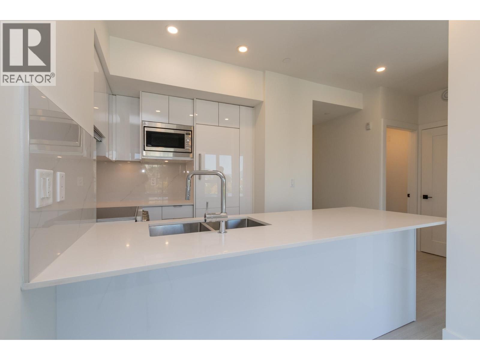 402 5399 Joyce Street, Vancouver, British Columbia  V5R 4H3 - Photo 6 - R3067056