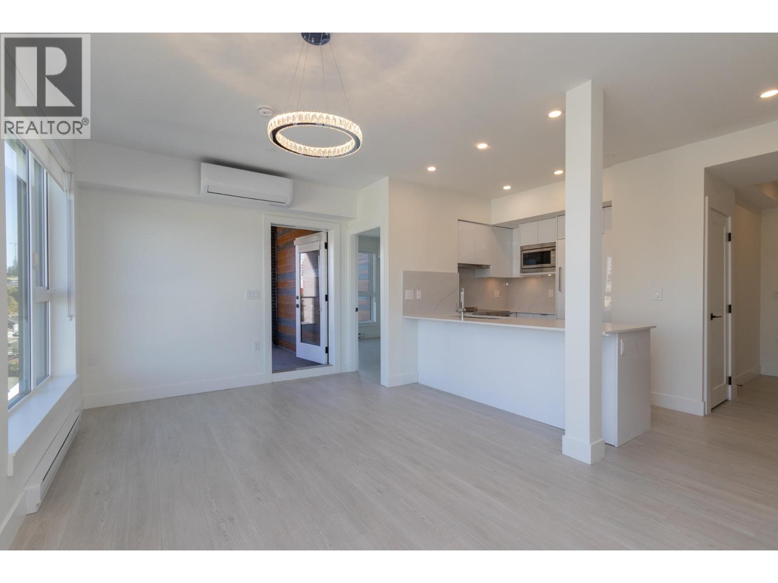 402 5399 Joyce Street, Vancouver, British Columbia  V5R 4H3 - Photo 9 - R3067056