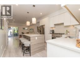 8 3490 Mt. Seymour Parkway, North Vancouver, Ca