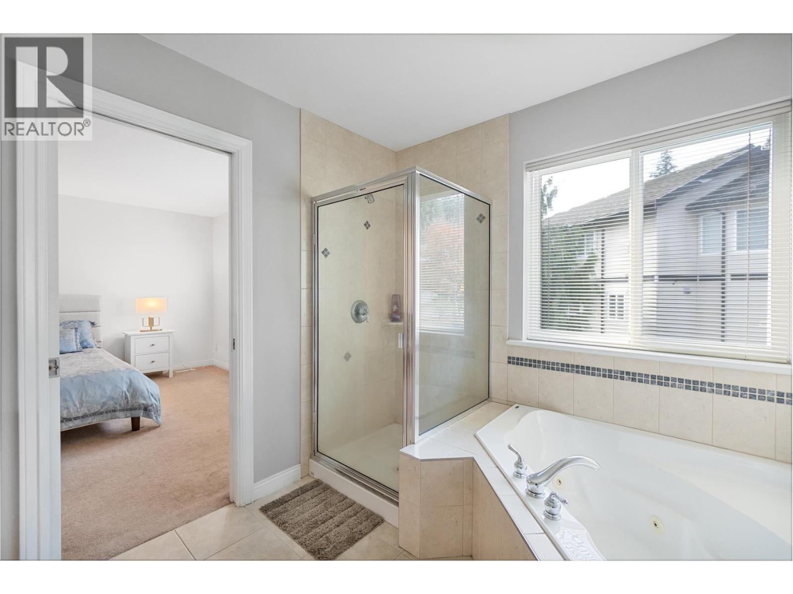 2152 Turnberry Lane, Coquitlam, British Columbia  V3E 3N4 - Photo 31 - R3067061