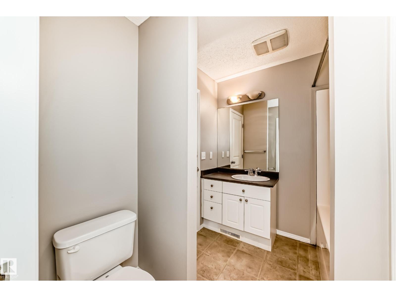 Unknown Address, ,    - Photo 30 - E4465574