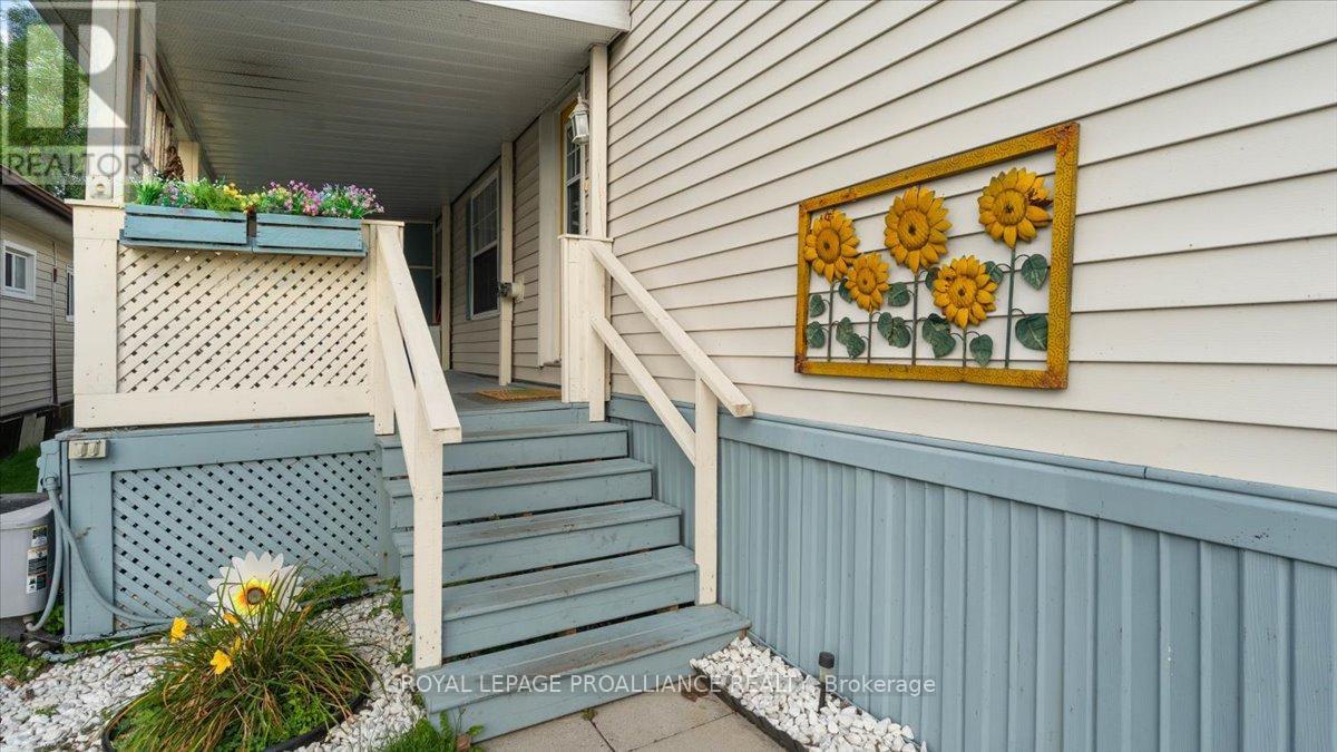 18 - 311 Dundas Street, Quinte West, Ontario  K8V 1M1 - Photo 26 - X12371658