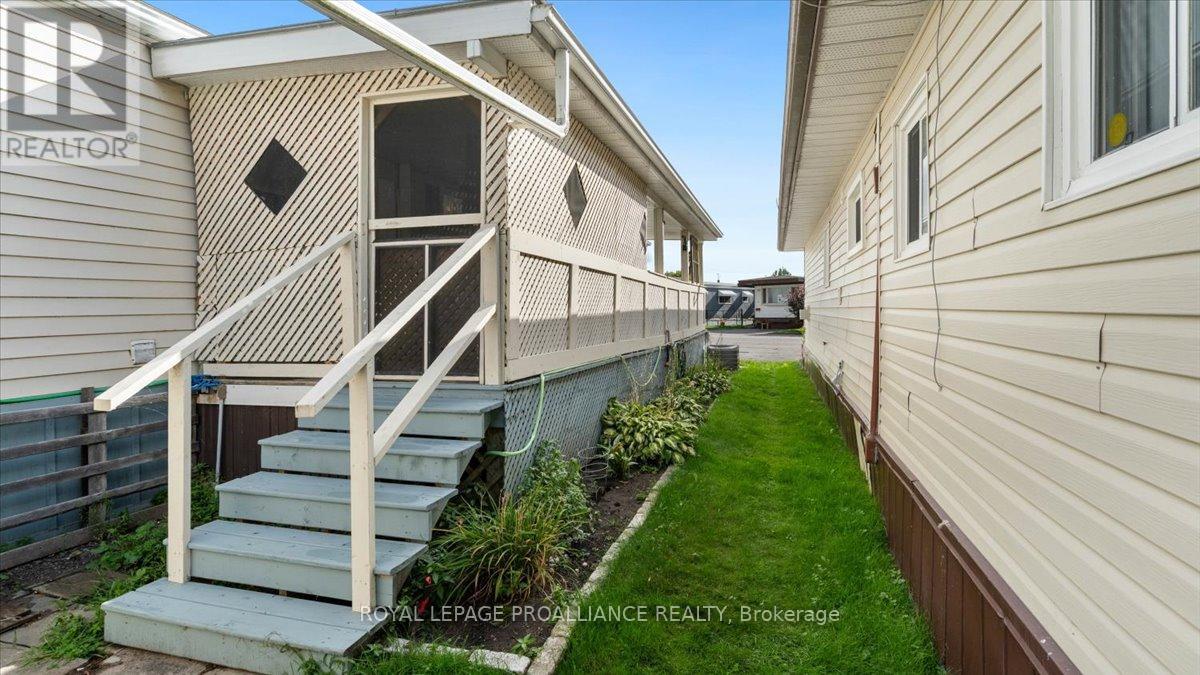 18 - 311 Dundas Street, Quinte West, Ontario  K8V 1M1 - Photo 27 - X12371658