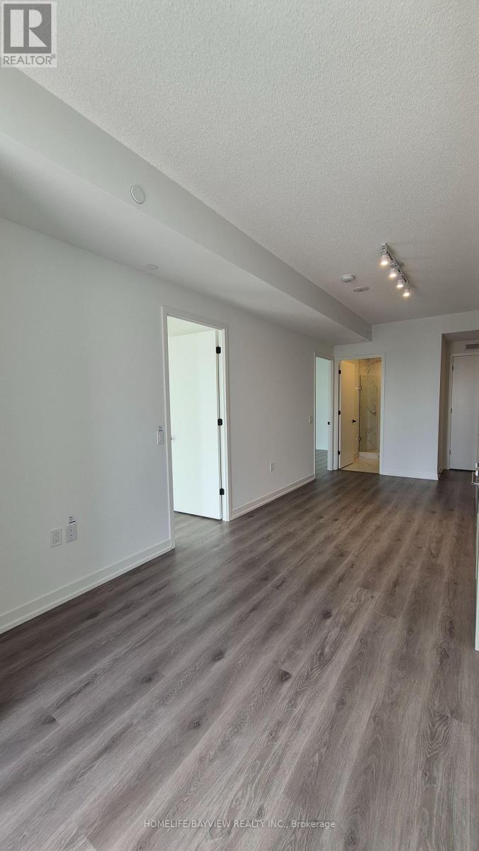 4212 - 28 Interchange Way Ave. Way, Vaughan, Ontario  L4K 0P8 - Photo 14 - N12496628