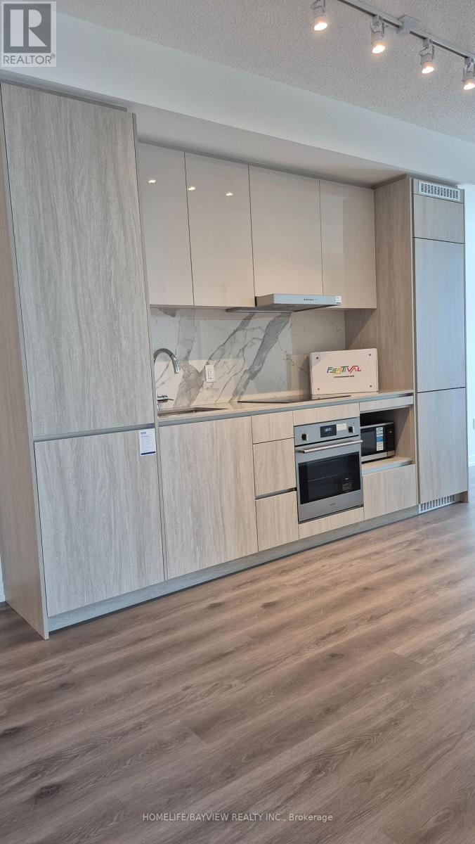 4212 - 28 Interchange Way Ave. Way, Vaughan, Ontario  L4K 0P8 - Photo 19 - N12496628