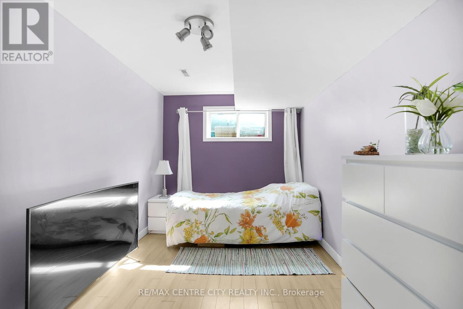 370 Brookhaven Place, London East, Ontario  N5Y 5N4 - Photo 31 - X12239388