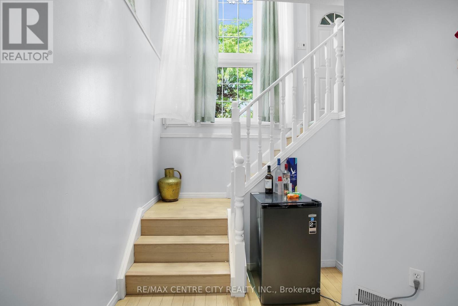 370 Brookhaven Place, London East, Ontario  N5Y 5N4 - Photo 25 - X12239388