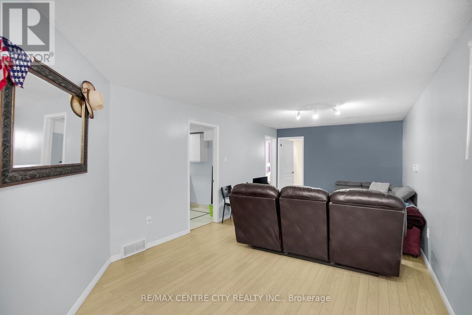 370 Brookhaven Place, London East, Ontario  N5Y 5N4 - Photo 26 - X12239388