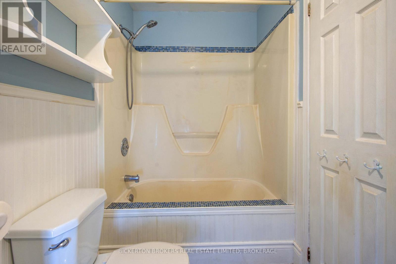 20 Gilbert Street, Lansdowne Village, Ontario K0E 1L0 - Photo 28 - X12536942