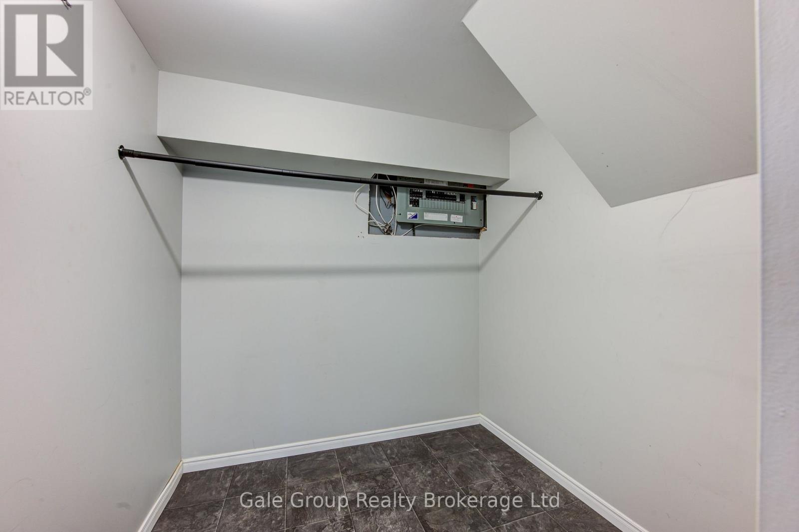 55 Altadore Crescent, Woodstock, Ontario  N4S 5G3 - Photo 38 - X12540566