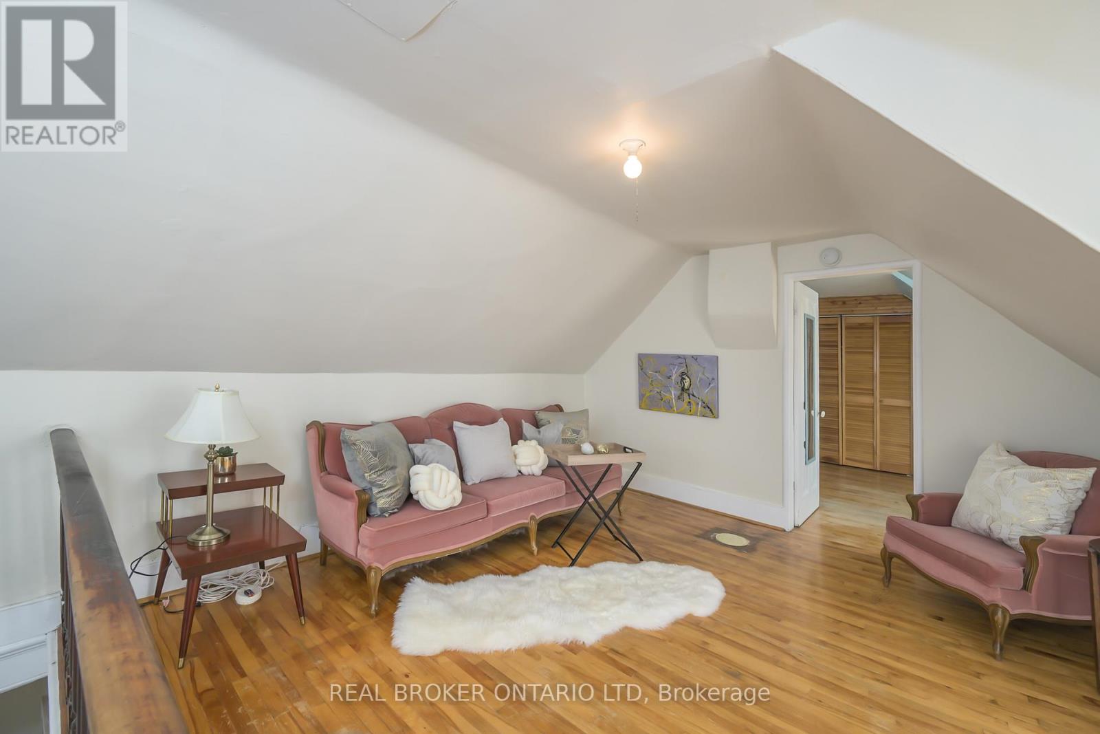 222 Ellen Street, North Middlesex, Ontario  N0M 2K0 - Photo 19 - X12540100